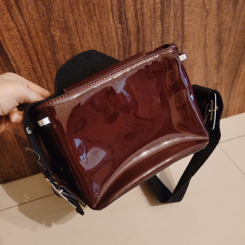 Satchel bag red solid sling bag... - Picture 7 of 17